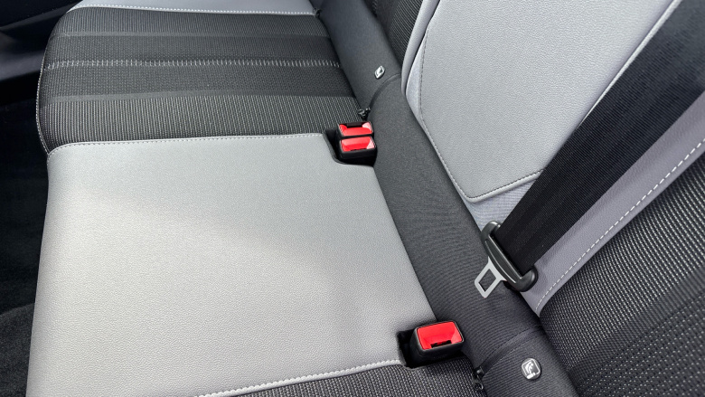 Vauxhall Mokka 100kW Design 50kWh 5dr Auto Electric Hatchback